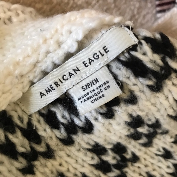 AE crop knitted cardigan! - Picture 5 of 5